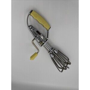 Vintage Maynard 1950's Stainless Steel Manual Hand Egg Beater USA MADE